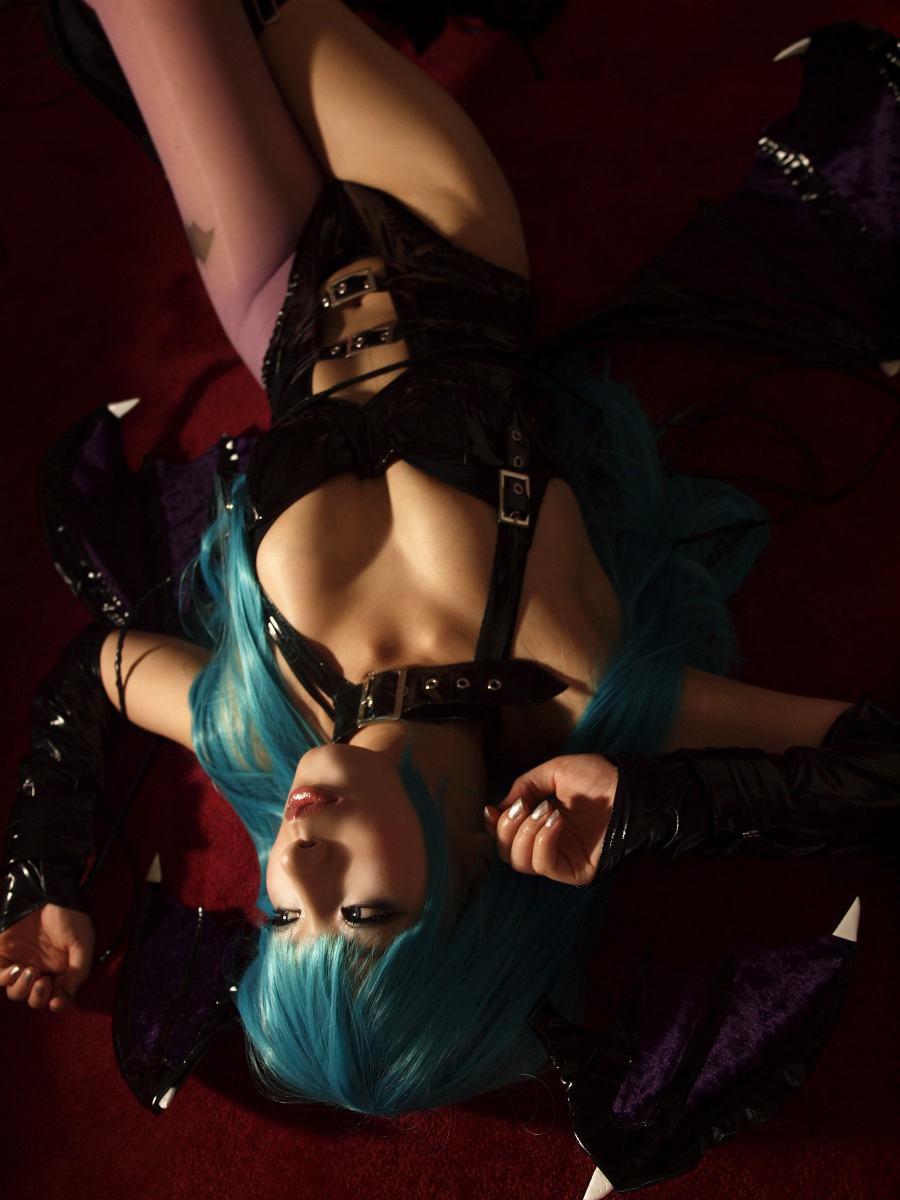 [Cosplay] sm女王乐趣 Darkstalkers Morrigan & Lilith